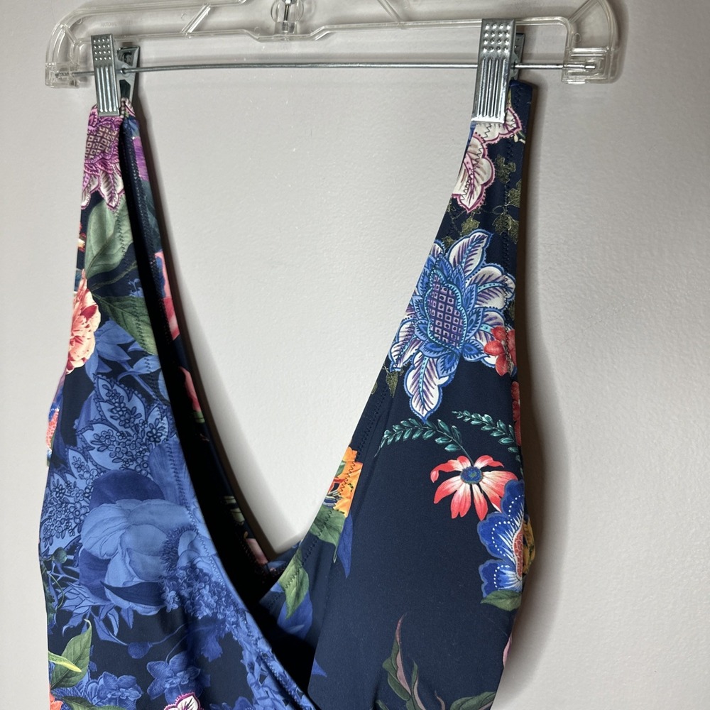 Johnny Was wrap one piece women's swimsuit size Medium Tropical Floral Navy - Picture 5 of 9